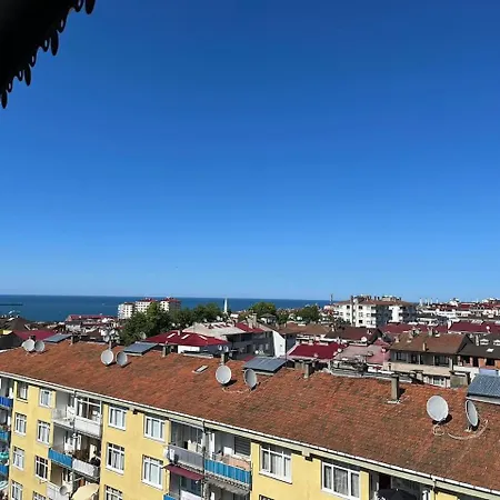 كبيرة Trapzon Merkezi عالبحر شقة *